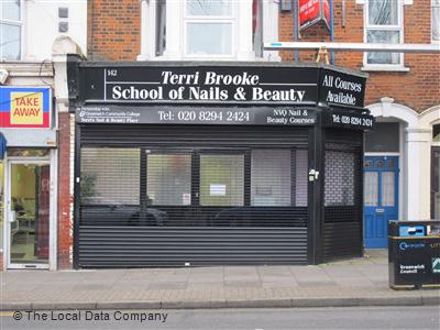 Terri Brooke School of Nails & Beauty London