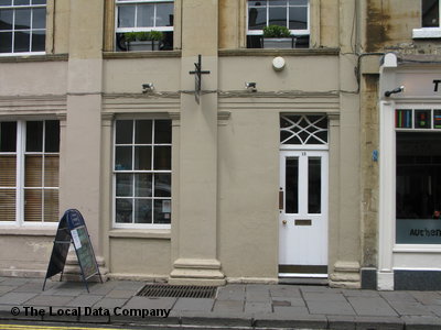 Nick Brain Hairdressing Bath