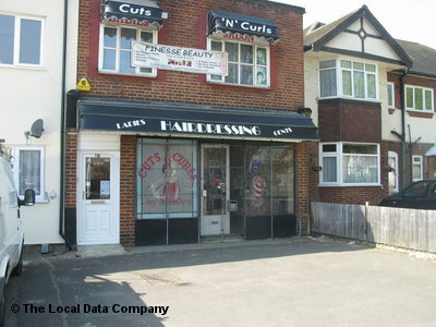 Cuts & Curls Romford