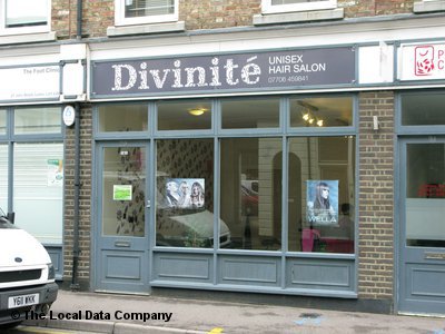 Divinite Luton