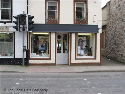 Moira&quot;s Hair Design Forres