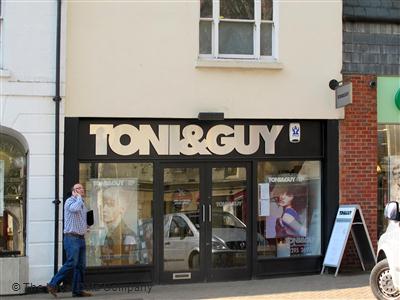 Toni & Guy Banbury