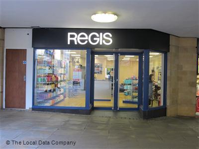 Regis Salon Lancaster