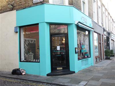 Strip Waxing Bar London