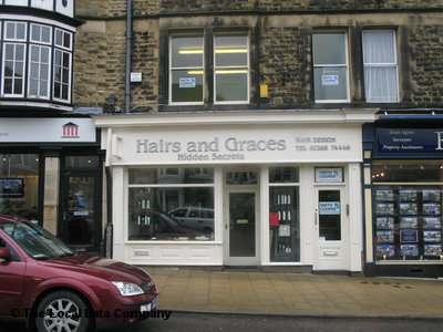 Hairs & Graces Buxton