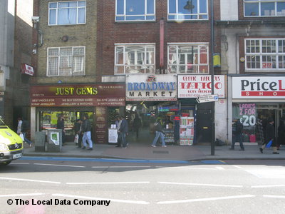 Khan Barbers London