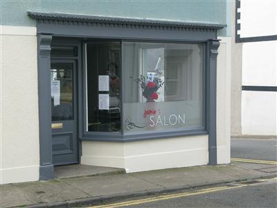 Jamies Salon Tenby