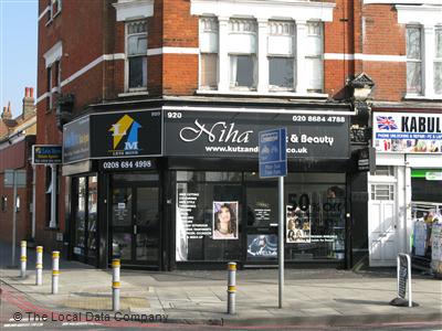 Niha Kutz & Beauty Thornton Heath