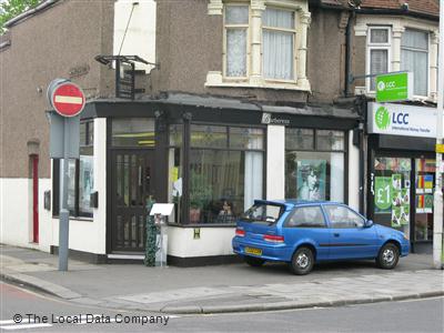 Barberess Hair Salon Ilford