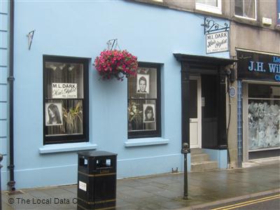 M L Dark Hairdressers Carmarthen